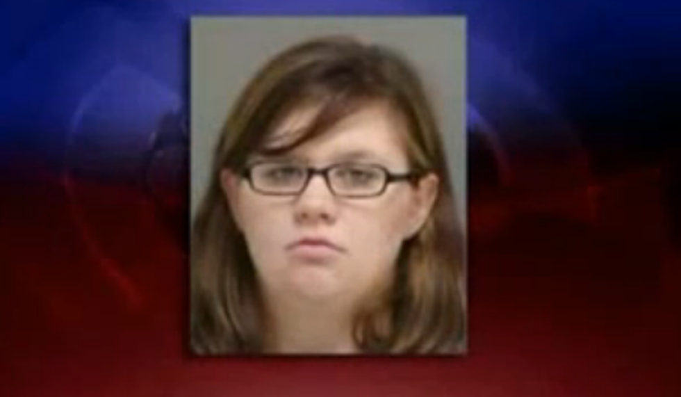 Mother Kills Newborn Twin Girls and Leaves them in the Trunk of Her Car