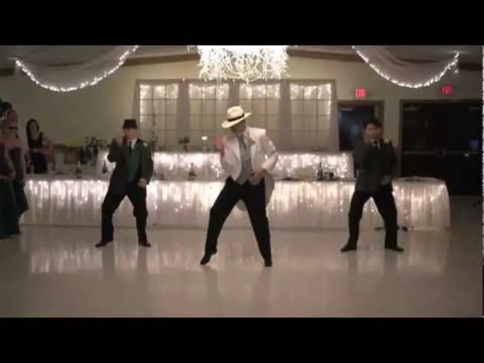 Another Awesome Wedding Dance to Michael Jackson’s Smooth Criminal [VIDEO]