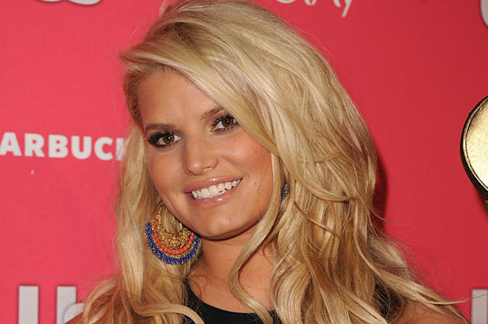 Jessica Simpson Struggles to Shed Baby Weight