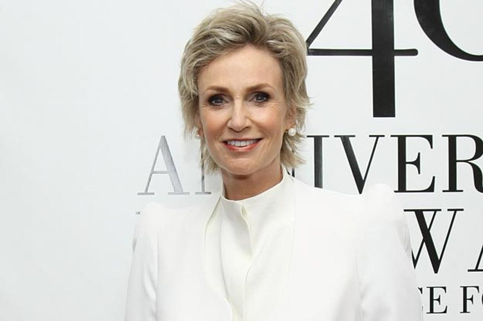 Jane Lynch Tells Contestants to ‘Relish Fearful Opportunities’ on ‘The Glee Project’
