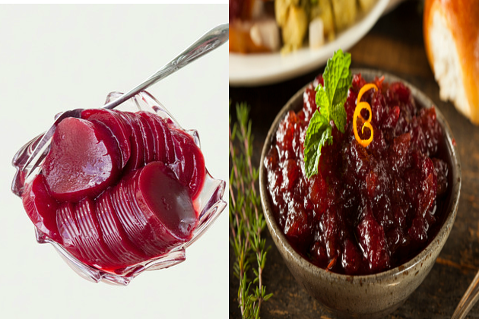 Cranberry Sauce: Homemade or Canned Jelly