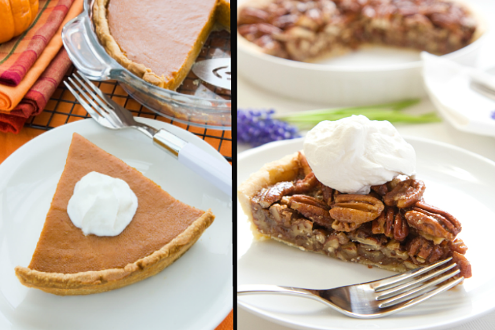 Pumpkin or Pecan Pie on Your Thanksgiving Table