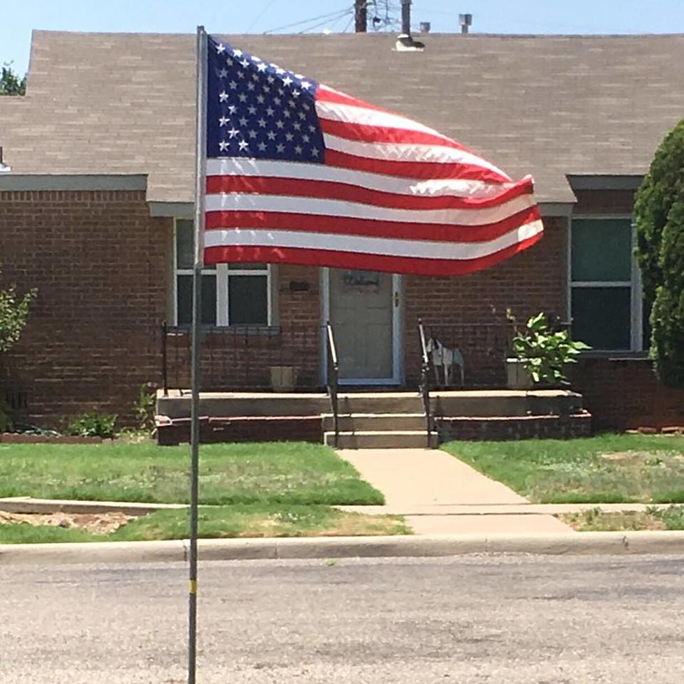 Here’s How To Get a Flag Displayed in Your Yard
