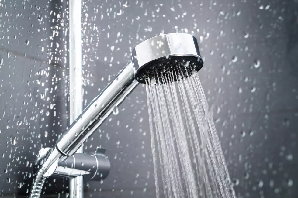 806 Health Tip: Our Shower Habits Are They Normal Or Not? 