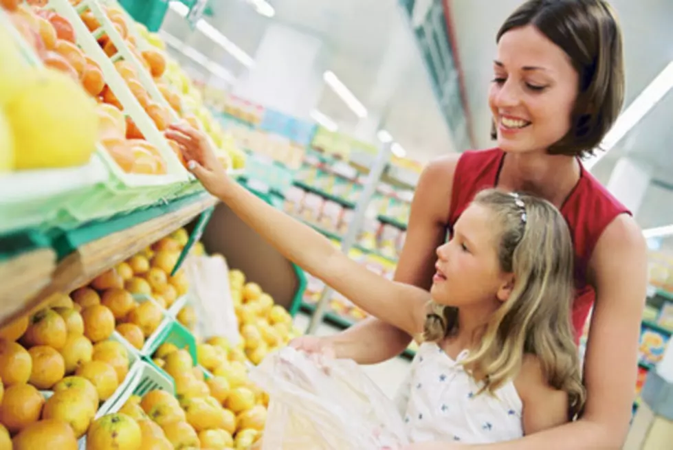 806 Health Tip: Grocery Shopping More Often May Be Better