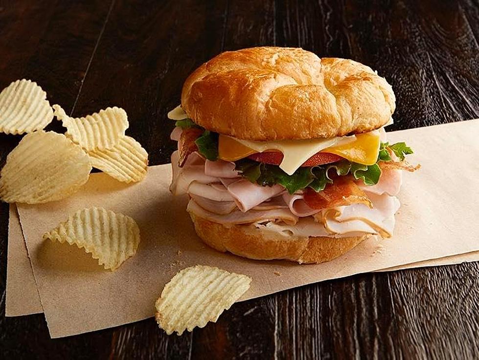 Amarillo’s Jason’s Deli’s Offering Free Meal To First Responder’s