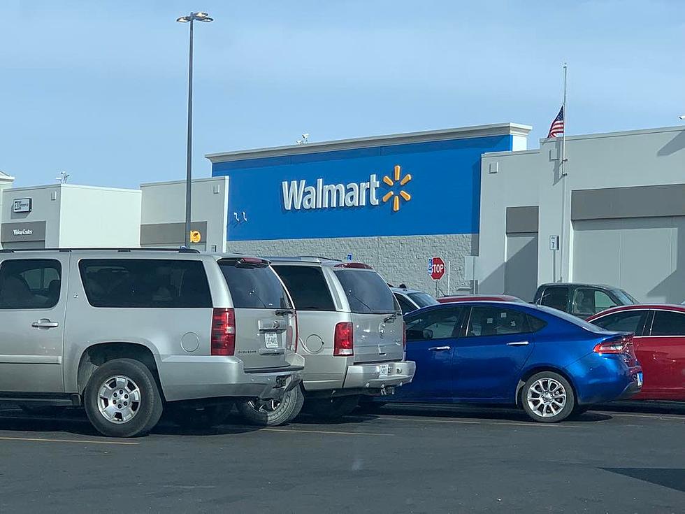 Walmart Employee Punished For Saving Kids From Car Fire
