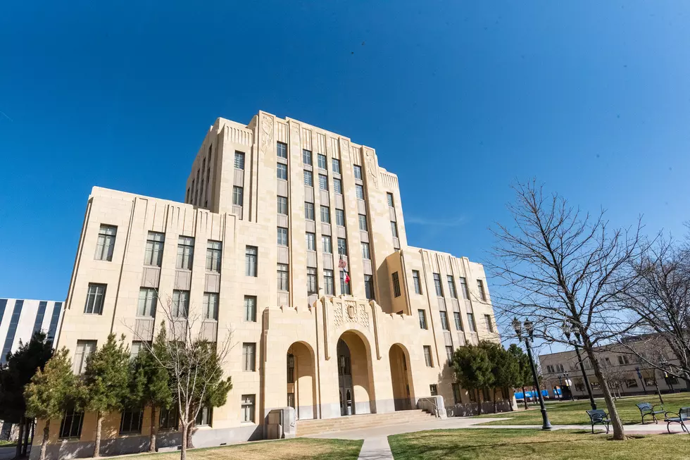 Why This Historic Courthouse In Amarillo Has Everyone Confused