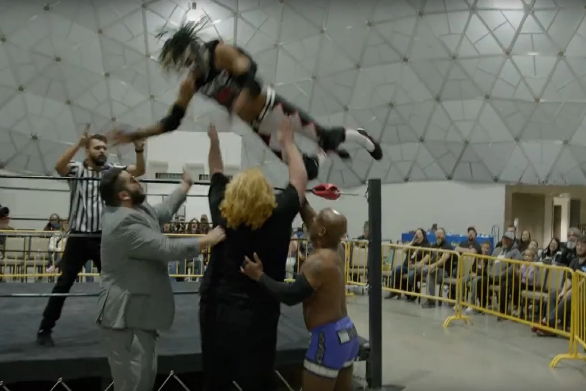 There’s more pro wrestling happening in Texas;  Now at the Borger Dome