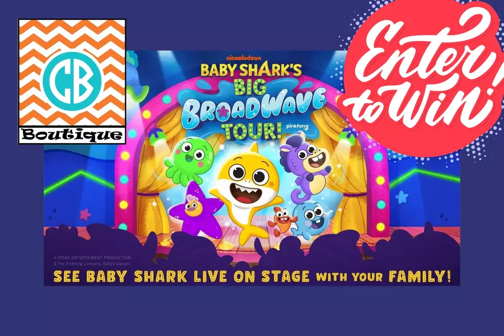 Enter To Win a Fintastic VIP Family Photo Pack at Baby Shark on Broadwave Live!