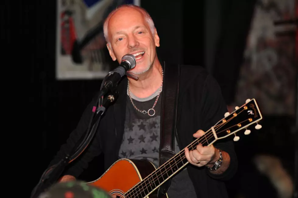 Peter Frampton Hurt by Texting Driver, Tweets His Fans About It