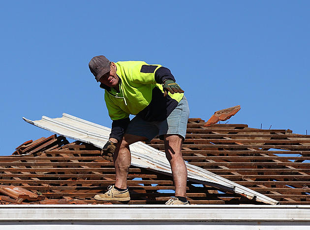 Louisiana Roofer Repossesses Entire Roof For Non-Payment