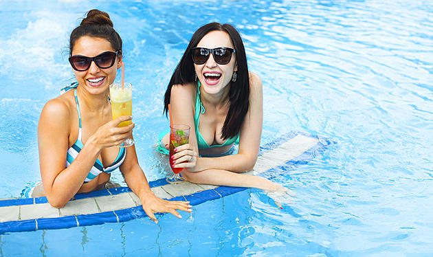 The Best &#8216;Grilling and Relaxing in the Pool&#8217; Drink