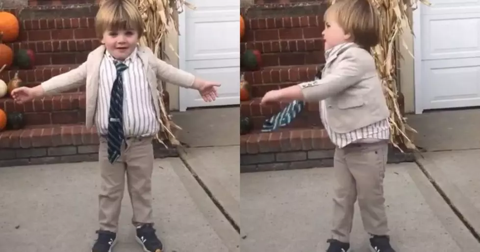 Little Boy Wins The Internet With His Halloween Costume