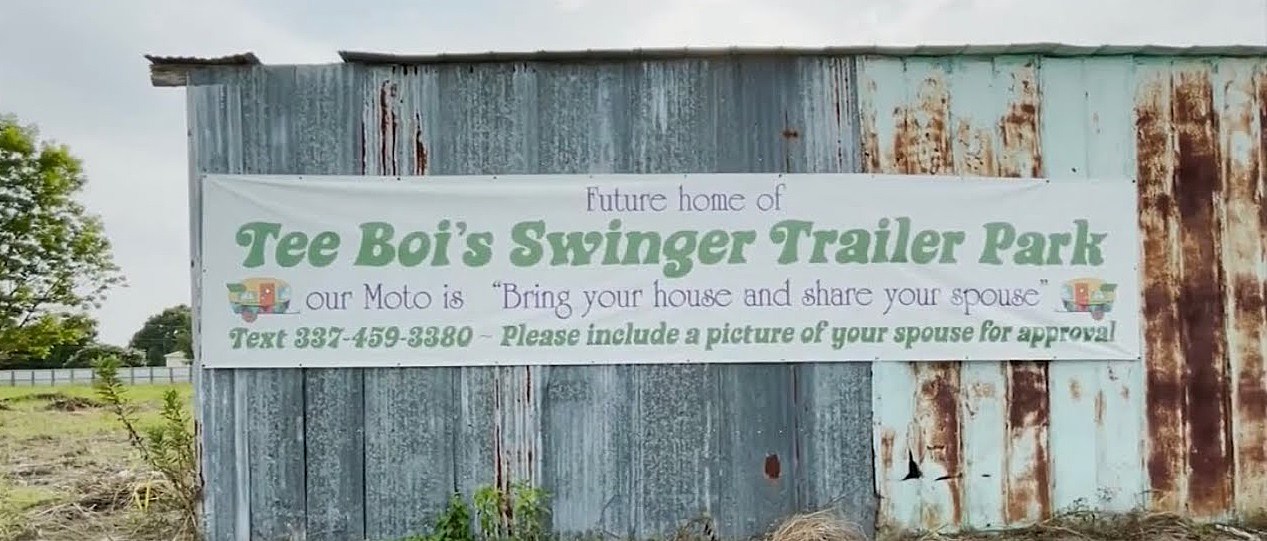 Trailer Park For Swingers In Louisiana Goes Viral picture image
