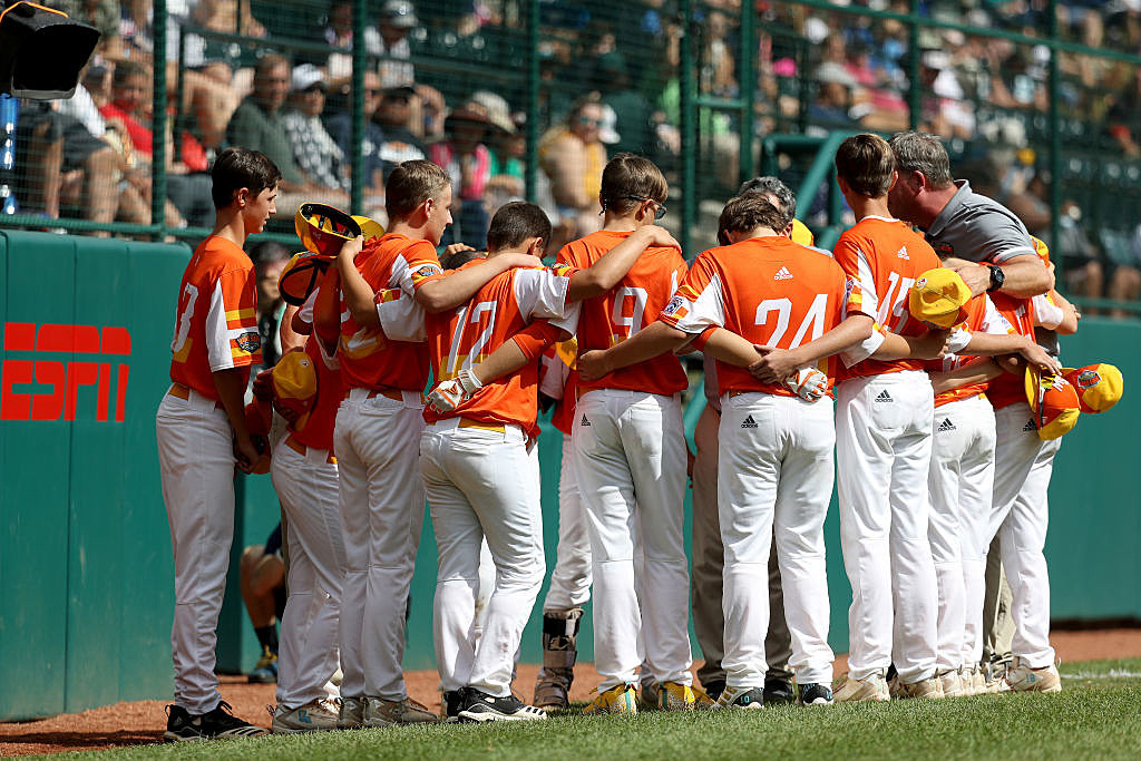 Mookie Betts' message to Little Leaguer who just came out of coma