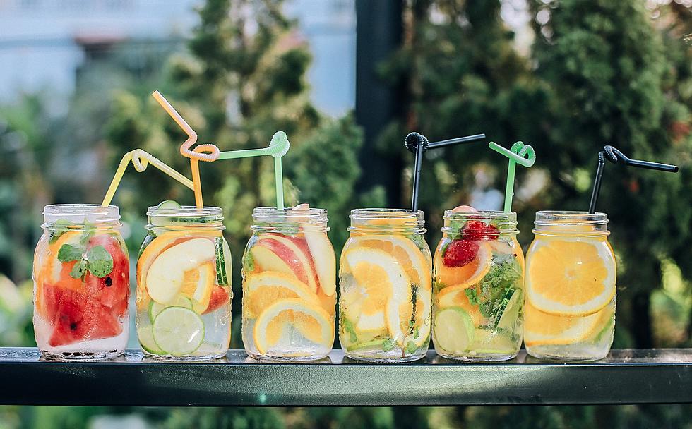 The Perfect Summer &#8220;Grillin&#8217; And Chillin&#8217; By The Pool&#8221; Drink