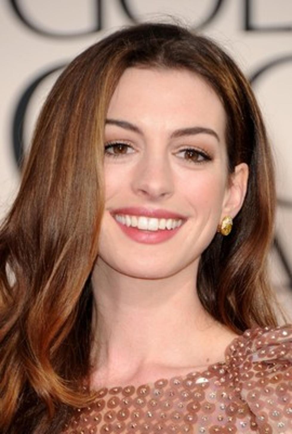 Anne Hathaway Is Latest Star Confirmed For Guest Spot On “Glee”