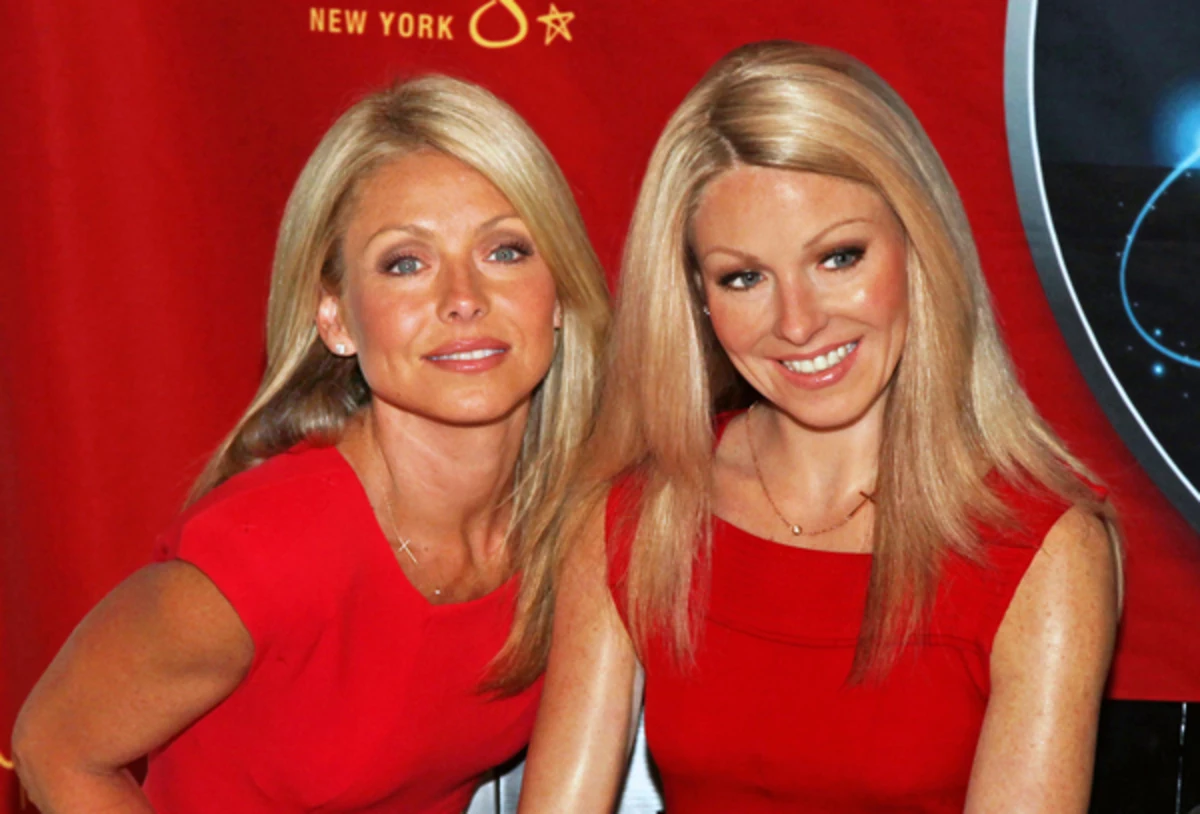 Will The Real Kelly Ripa Please Stand Up
