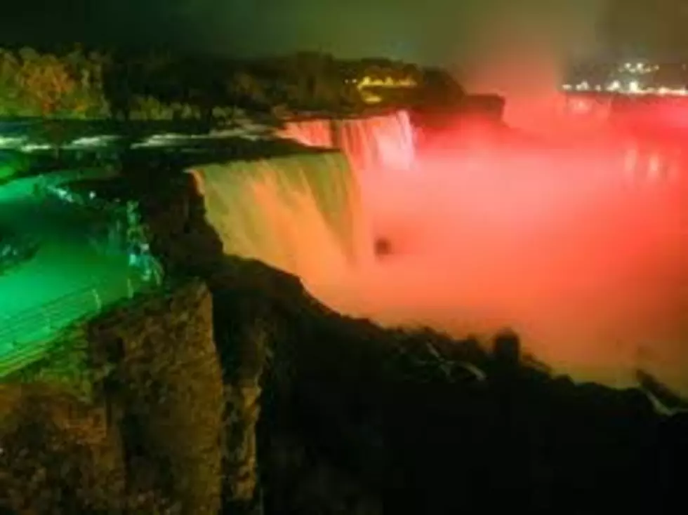 Niagara Falls Bold and Beautiful! [Video]
