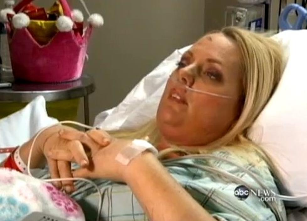 Mother Loses Legs Saving Her Kids From Tornado