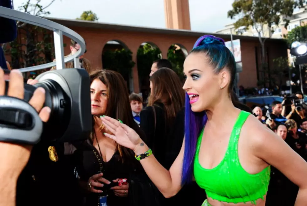 Katy Perry Going 3-D! [VIDEO]