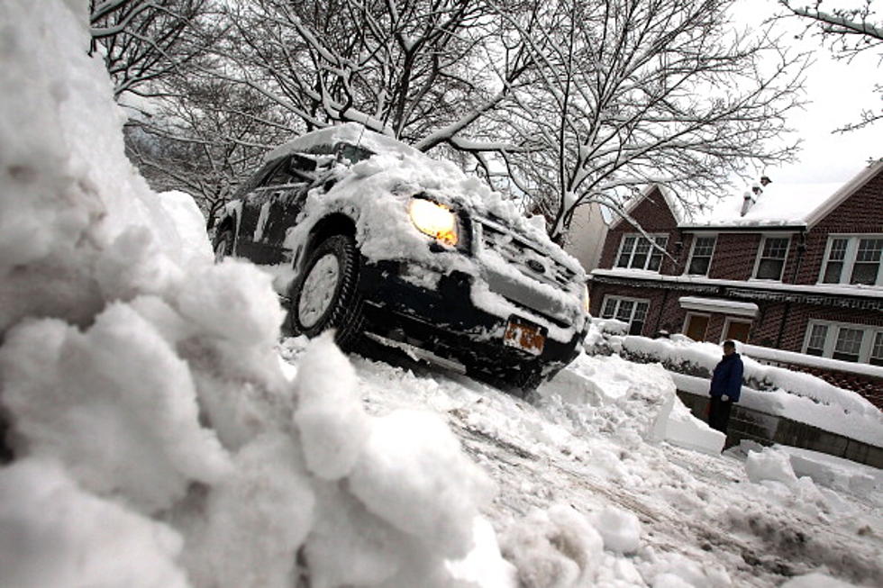 Forget How To Drive In Bad Winter Weather? We Got You Covered…[VIDEO]