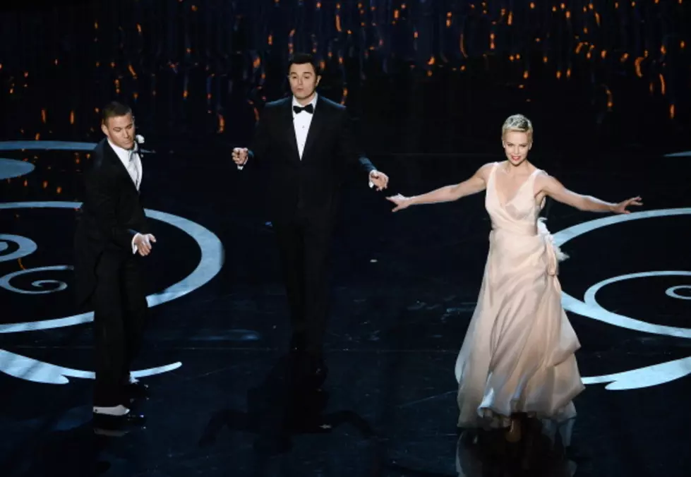 Charlize Theron and Channing Tatum Dance at the Oscars [VIDEO]