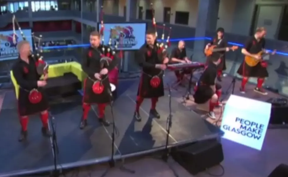 Red Hot Chili Pipers Cover Avicii’s ‘Wake Me Up’ [VIDEO]