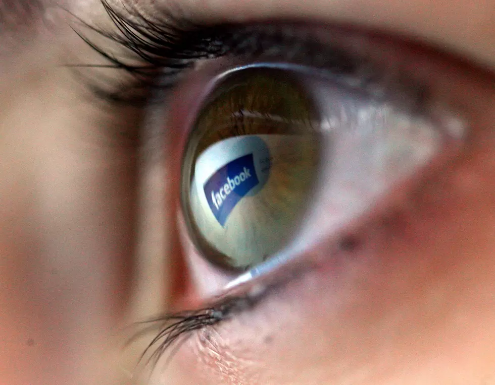 Facebook Users Face Half-Hour Of Silence