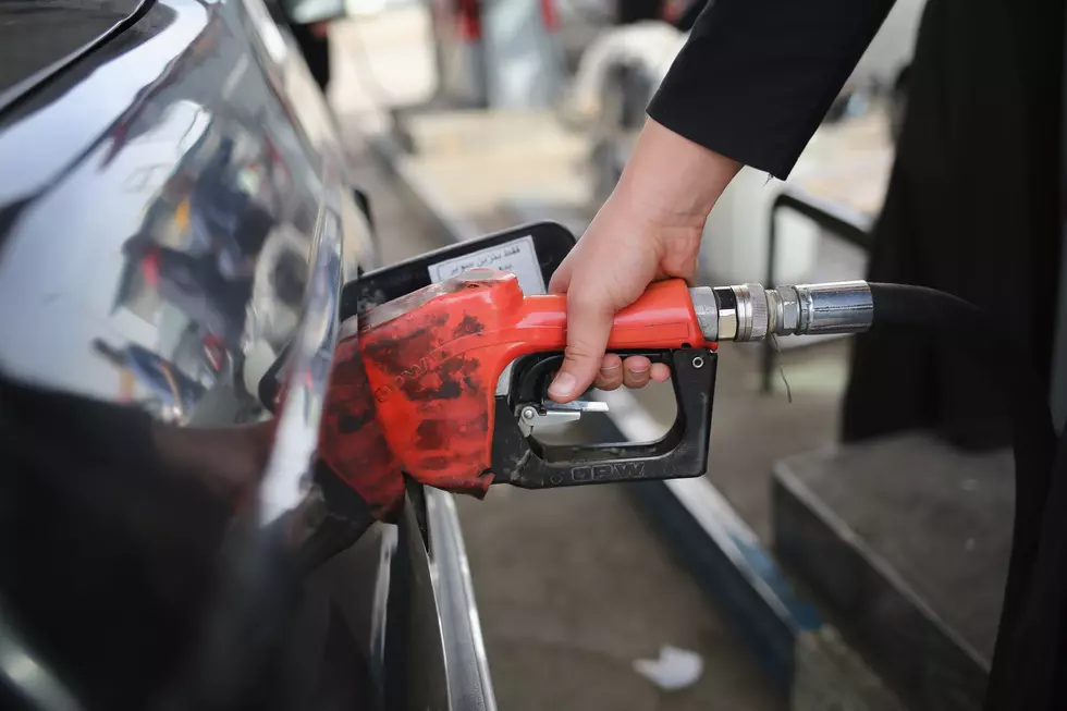 35 Million To Travel Over Holiday — Gas Prices Continue To Rise