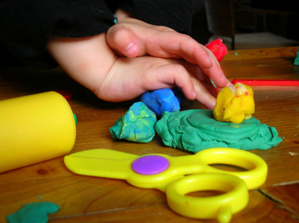 Questionable Play-Doh Extruder Brings Many Complaints To Toymaker [VIDEO]