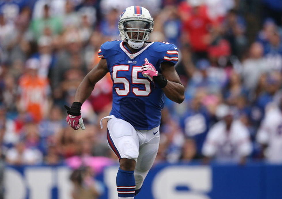Bills Re-Sign Hughes For Five Years