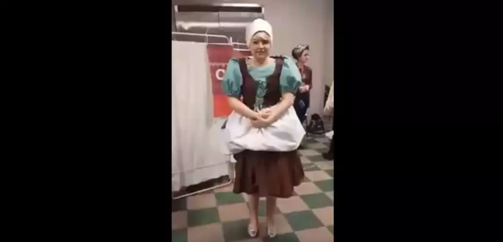 19 Second Costume! [VIDEO]
