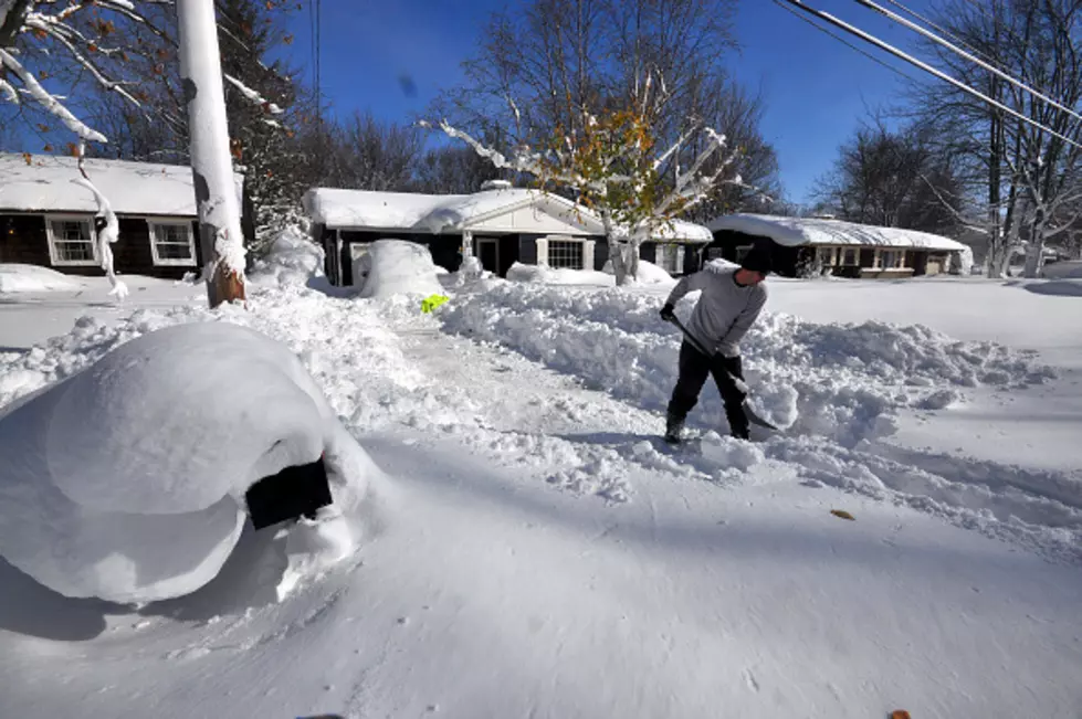 Buffalo, NY, on Pace to Set Snow Fall Record