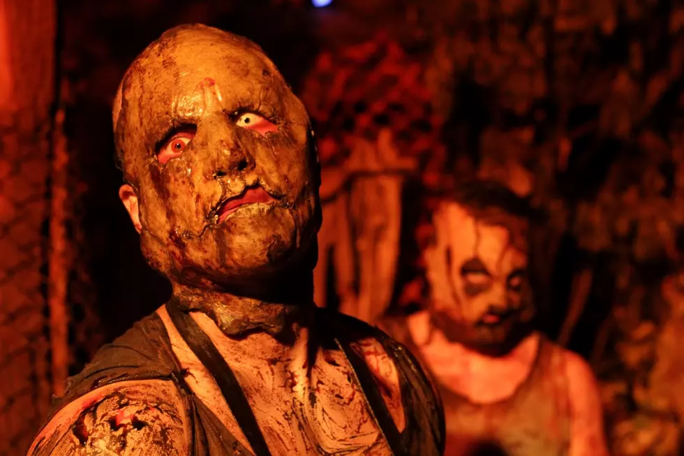 Tony P Gets Scared To Death at Frightworld [VIDEO]