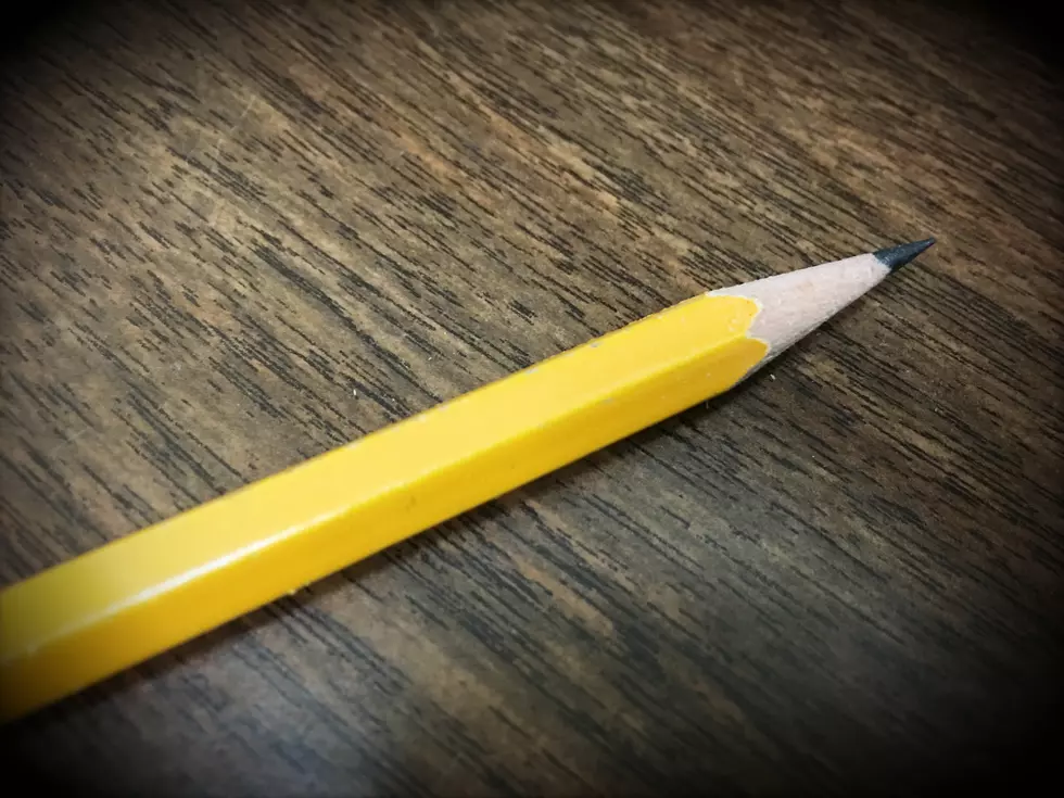 Turns Out Everyone Has Pencil Lead Stuck in Their Hands