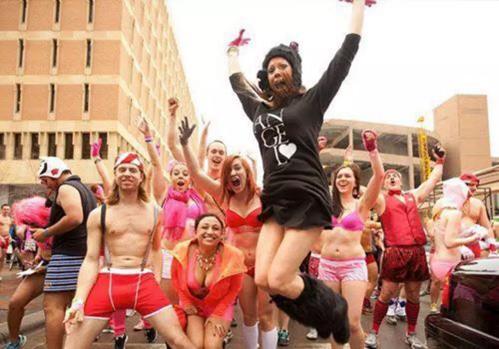 The Undie Run This Weekend In Buffalo &#8212; A Lot Of Semi-Naked Runners Downtown