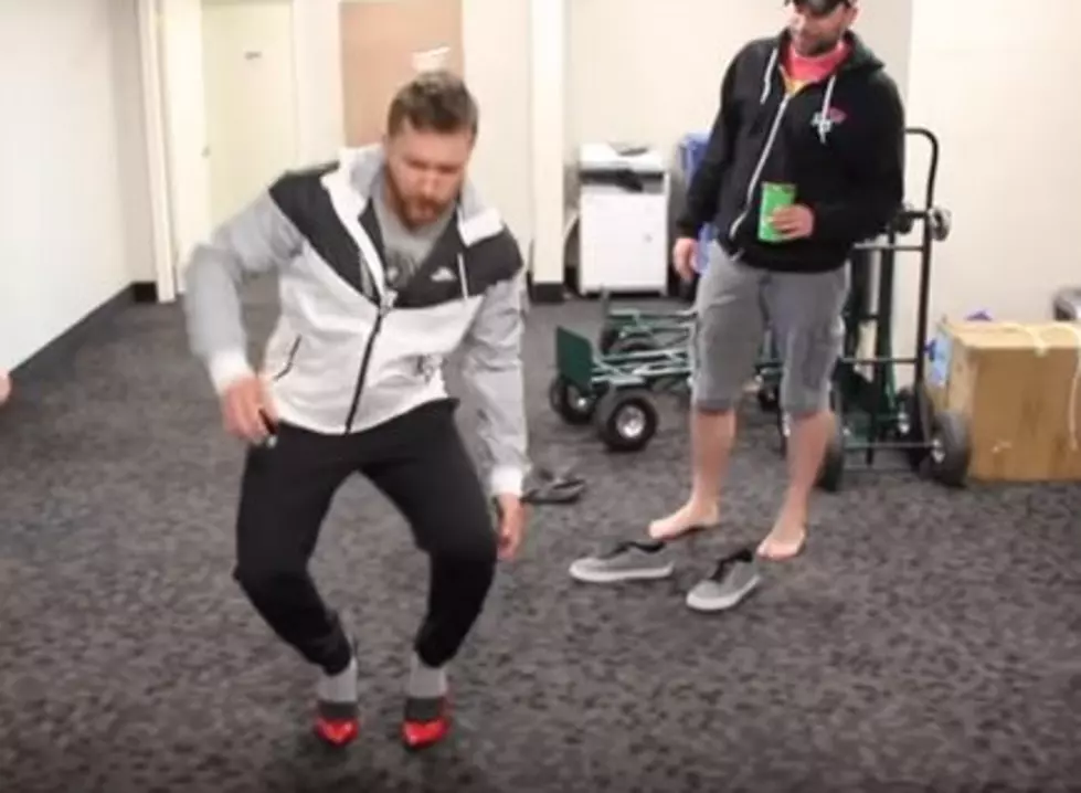 Rob + Dave Try High Heels For The 1st Time [VIDEO]