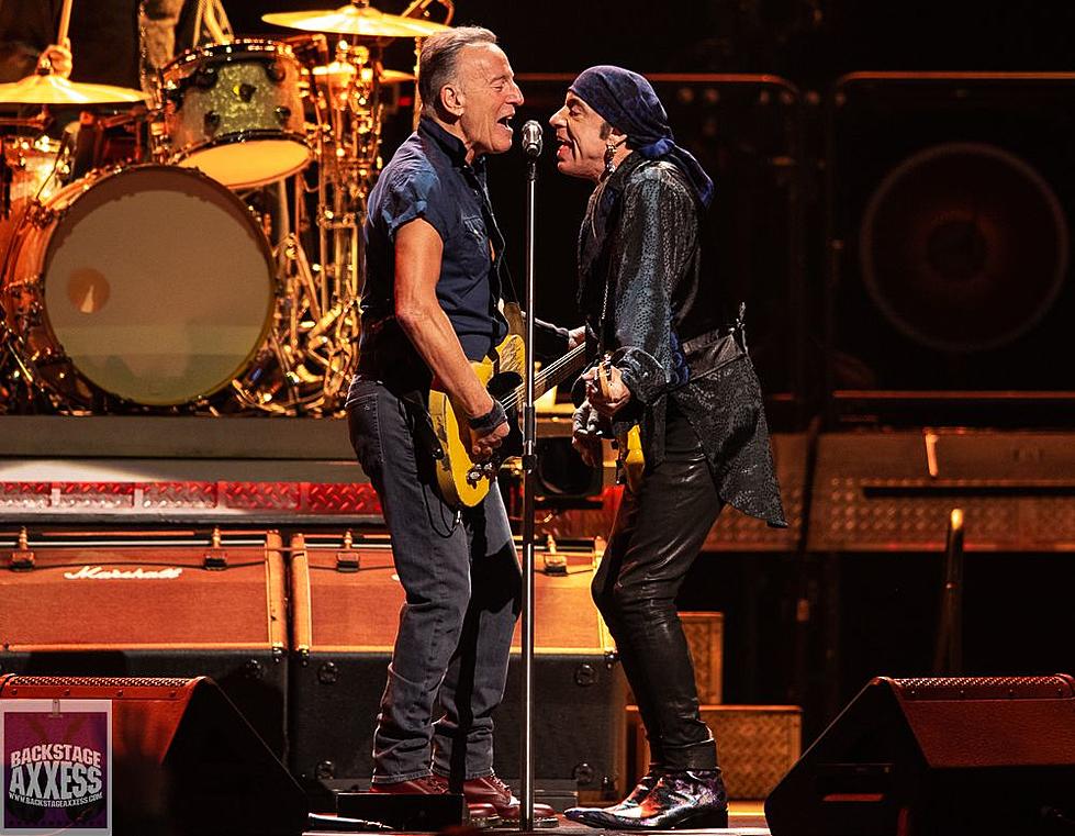 “The Boss” Bruce Springsteen Rocked Buffalo New York