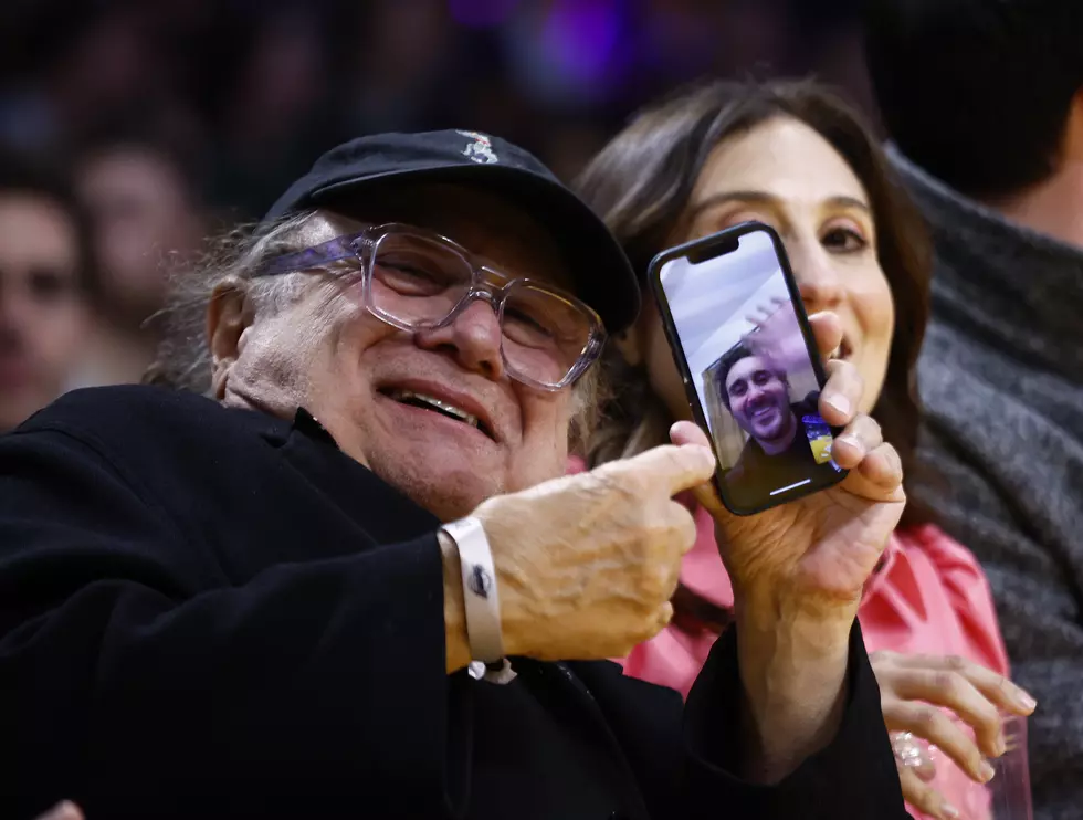 Sacramento Kings v Los Angeles Lakers