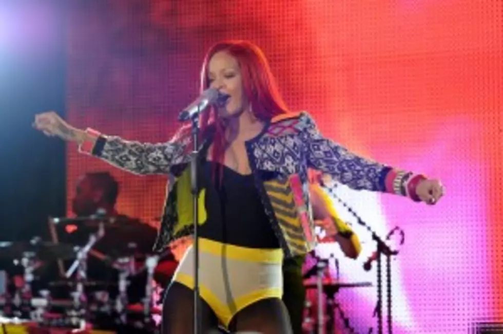 Rihanna Still Tops Social 50 Chart