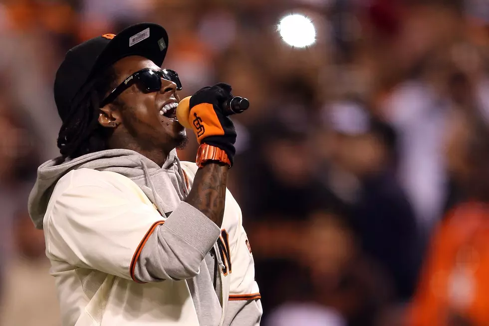 Lil Wayne Shows His Singing Skills at St. Louis Cardinals vs. San Francisco Giants Baseball Game [Video]