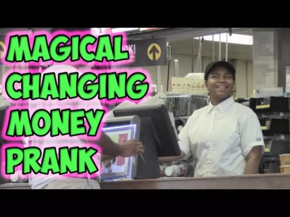Watch the Hilarious “Magical Changing Money Prank” [VIDEO]