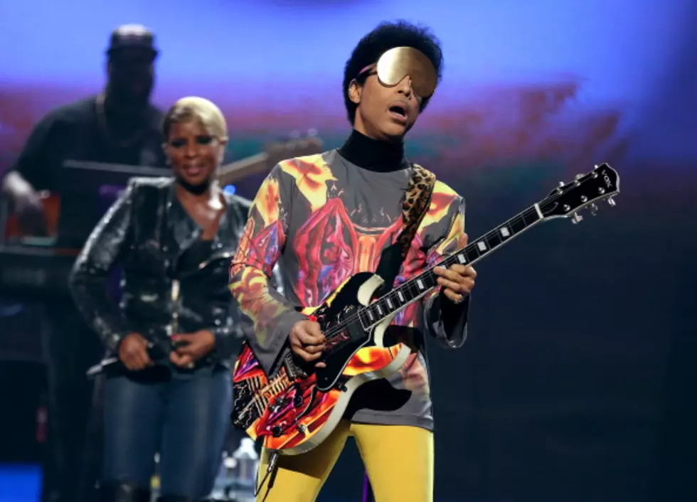 Prince To Headline Essence Music Festival Next Year — Tha Wire  [VIDEO]