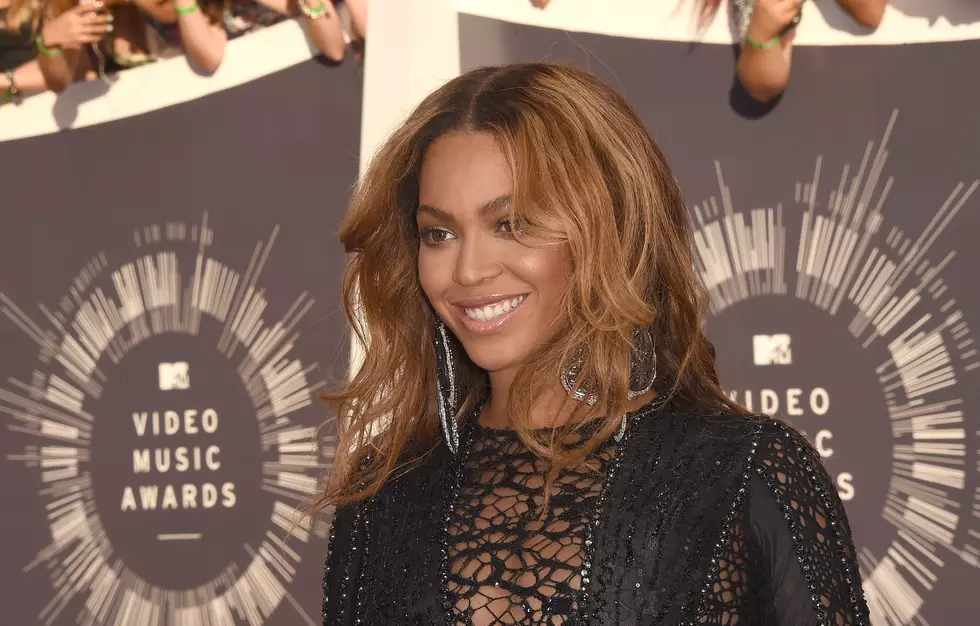 Beyonce Gets Ready To Release A Special Platinum Edition Of Album This Month [VIDEO]