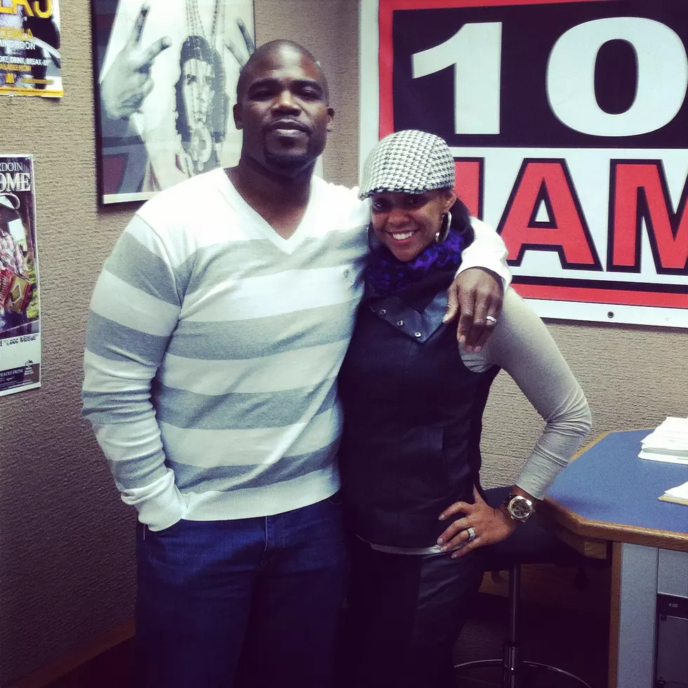 Singer Shae Williams Stops By To Talk About Upcoming Event And Performing At Home [PHOTOS, VIDEO]