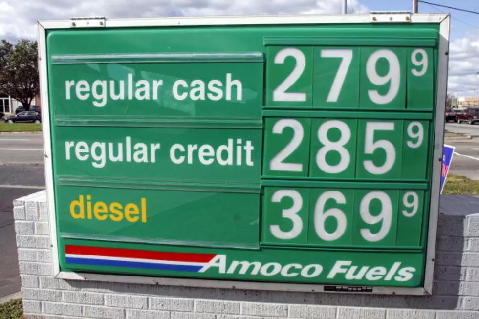 Buyer Beware &#8211; Gas Stations Charging Credit Card Users More For Gas