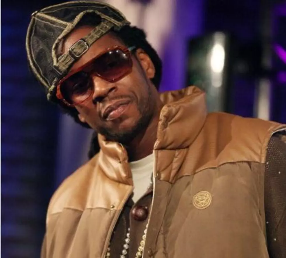 2 Chainz Surprises Disabled Veteran with New Furniture, & Offers to Pay Her Rent for a Year [VIDEO]