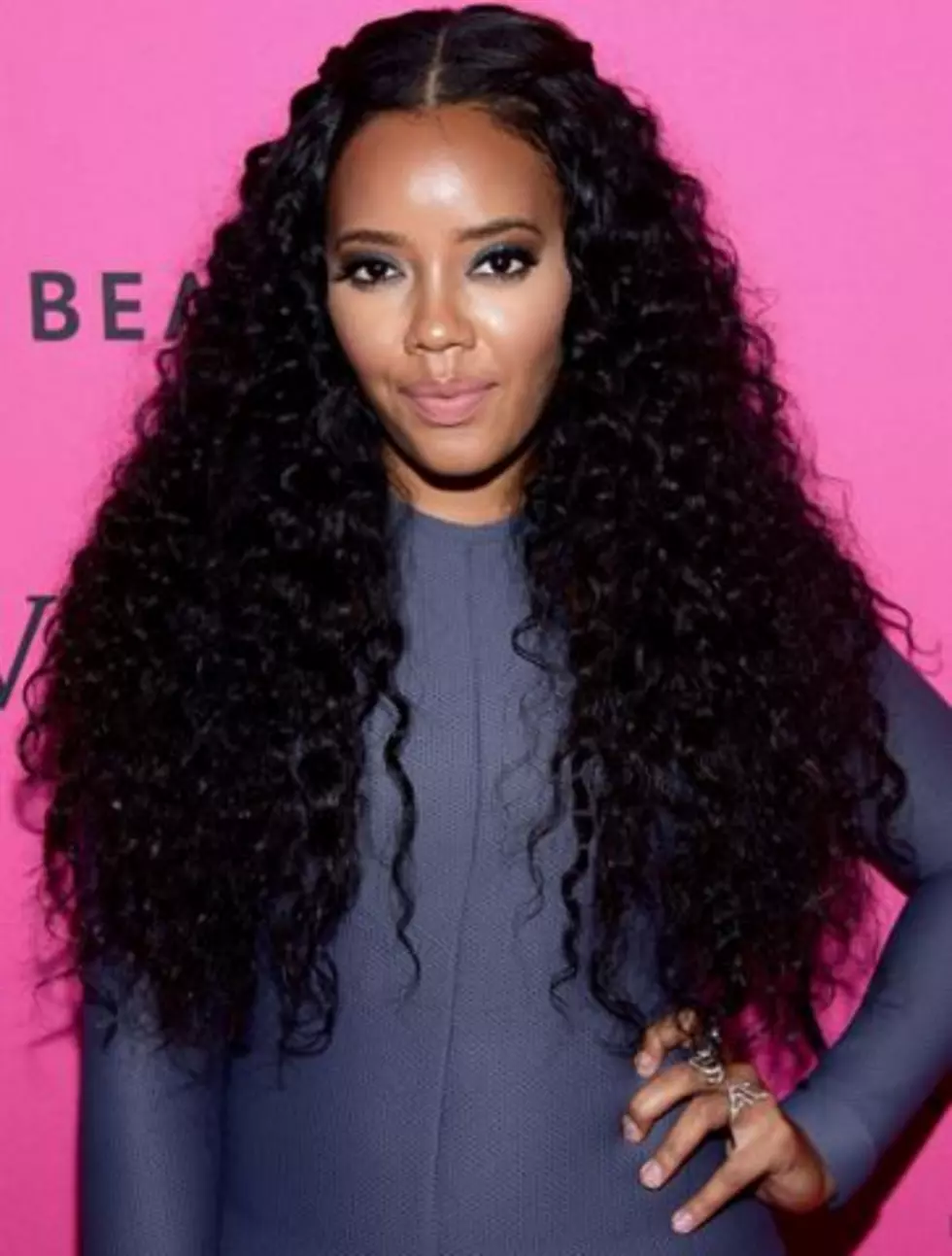 Angela Simmons Engaged, But Who&#8217;s Her Husband To Be? &#8211; Tha Wire [VIDEO]